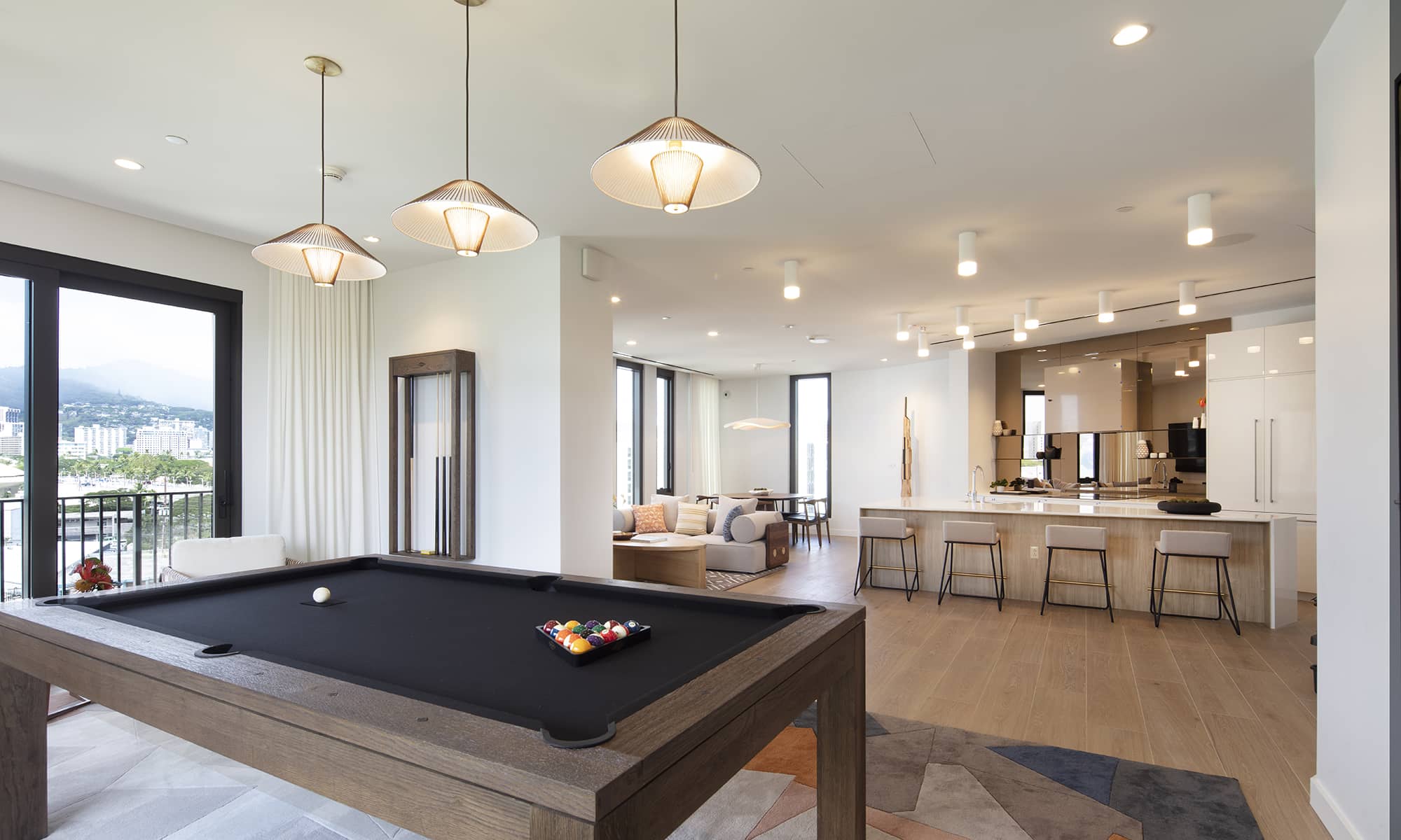 Level 8 Indoor/Outdoor Event Lounges